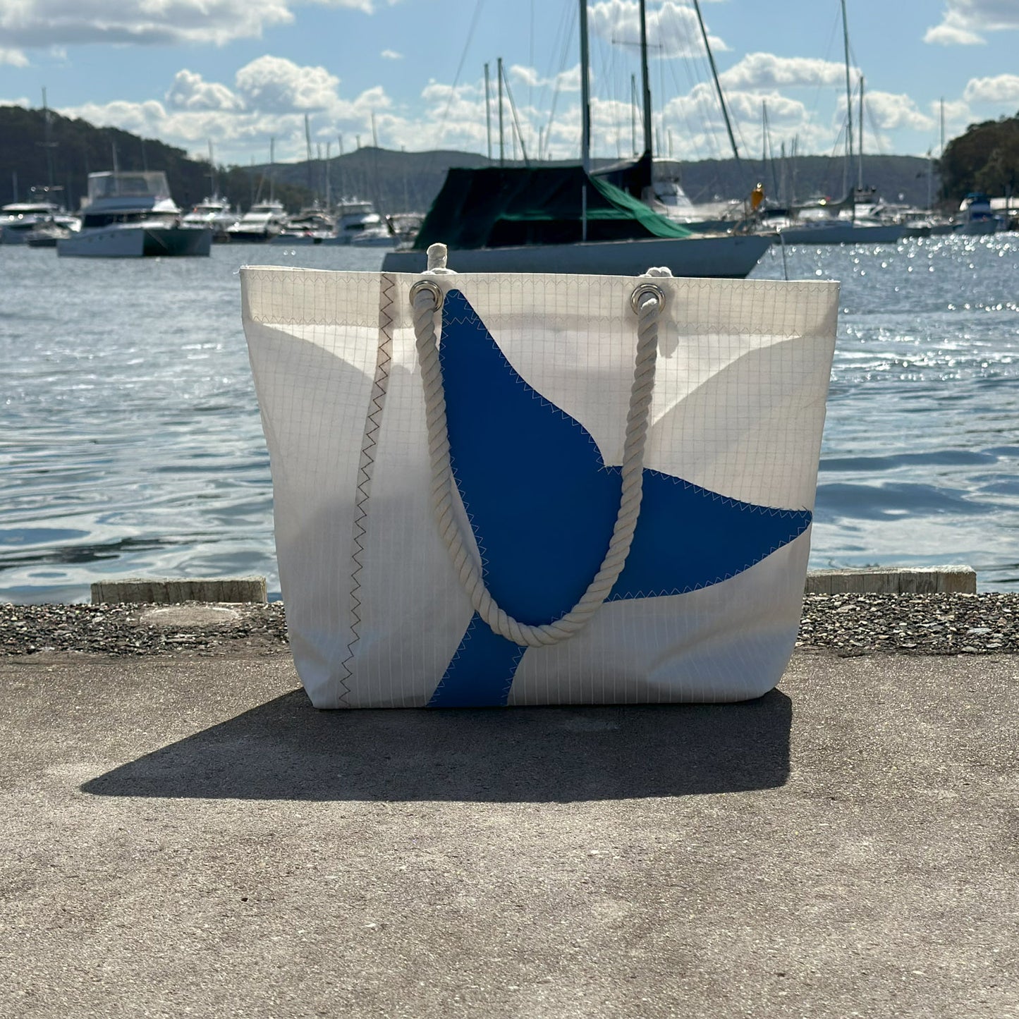 Shoreline Tote - Whale