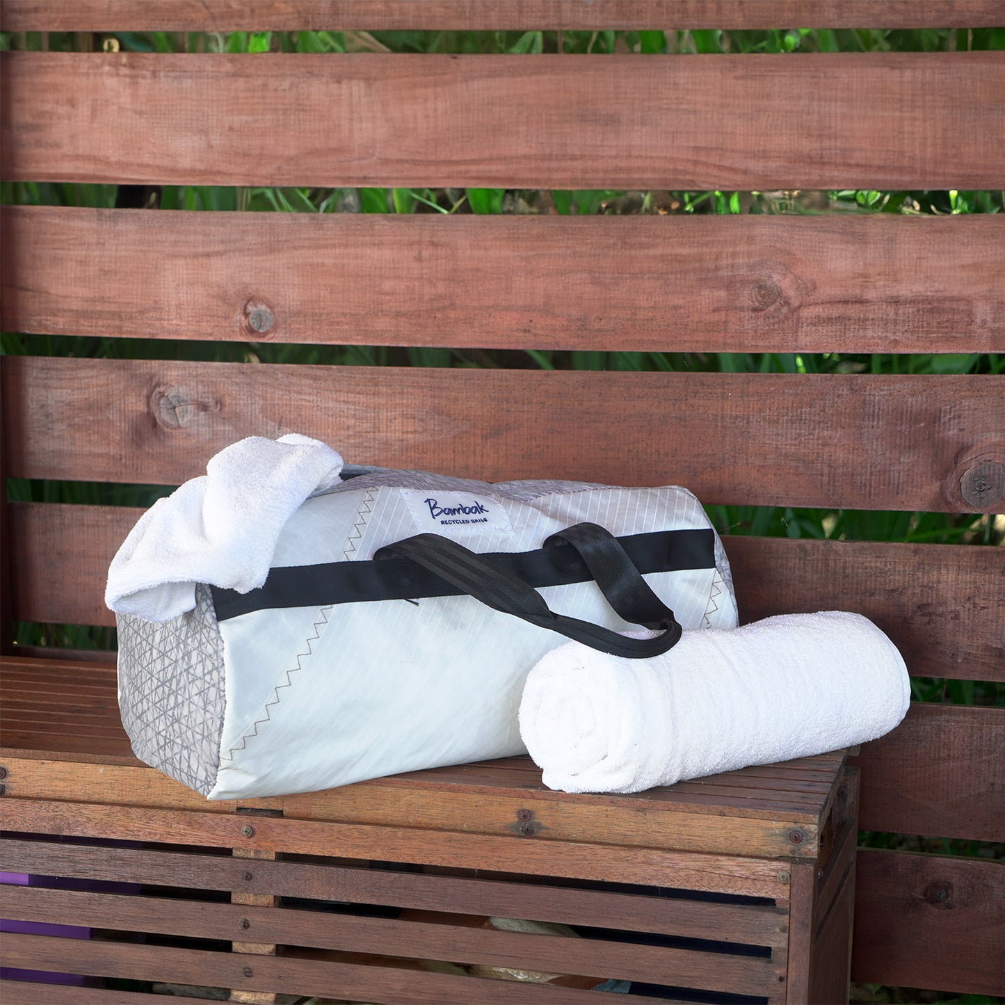 Cruiser Duffel - White and Grey