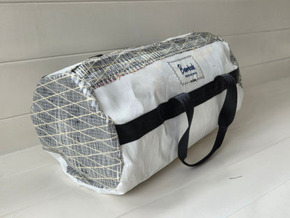 Cruiser Duffel - White and lt grey